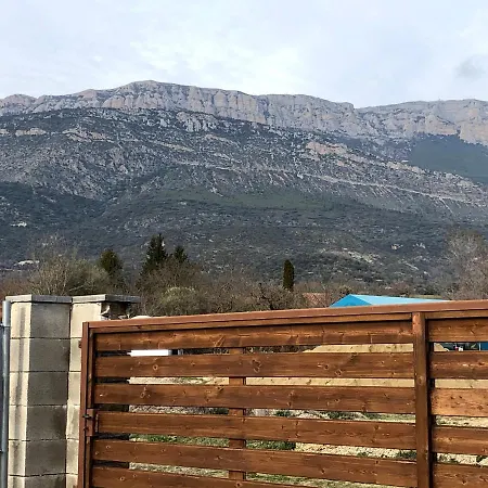 Сasa de vacaciones Casa Miralcel *